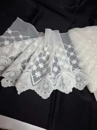 Puntilla blanca 22cm