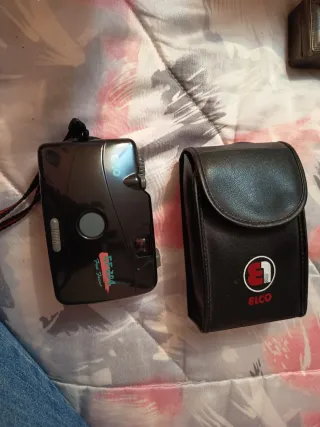 Cámara Elco EF-304 Free Focus Negra