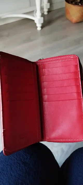 Cartera de piel roja El Caballo