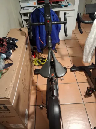 Bicicleta indoor BH Fitness EXERCYCLE H9365R