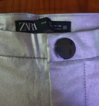 Leggings Zara plateados talla XS