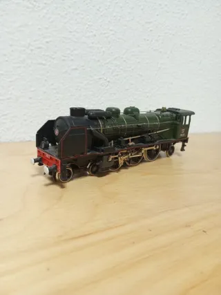 Trenes antiguos y vías