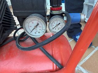 Compresor Aire Black & Decker CP2525