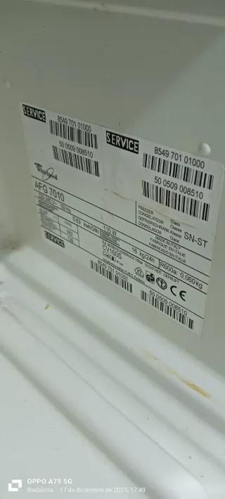 Congelador Vertical Whirlpool Blanco 119 x 60 x 60