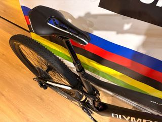 bicicleta Olympia F1XN Carbono 29 ocasión