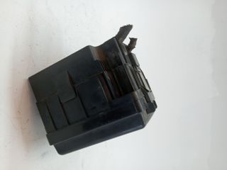 CAJA RELES / FUSIBLES HYUNDAI SANTA FE (BM) (2)