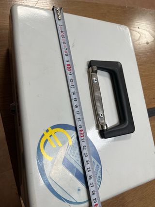 Caja metálica para dinero Esselte