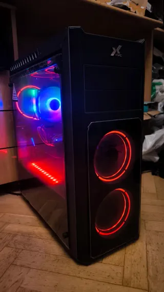 PC Gaming I7 10700, 32 GB RAM, Nvme-Hdd, RX 5700XT