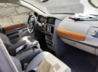 Faro derecho chrysler voyager - 2.8 at (163 225935