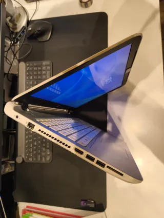 Portátil HP Pavilion Core i7 12GB RAM 1TB