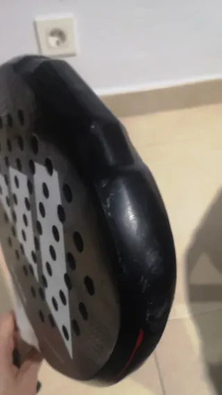 Pala Adidas Metalbone HRD+ Ale Galán 2024