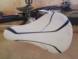 Bicicleta MTB TREK, Modelo: mt 220, 24 Pulgadas