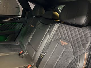 Bentley Bentayga 2023