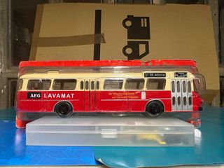 Autobús AEG Lavamat 1:43