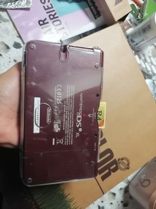 Vendo o Cambio, Nintendo Dsi XL