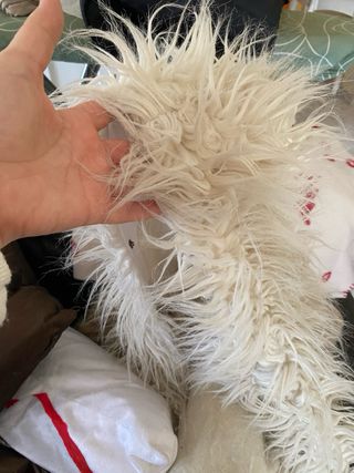 Chaleco largo pelo capucha blanco