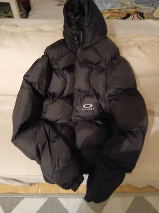 Palace Plumífero Negro