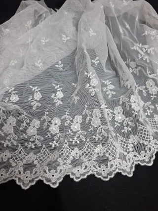 2 m. de puntilla Blanca 24 cm