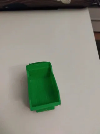 Camión volquete plástico verde años 80