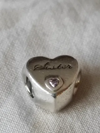 Charm Corazón Hermana Pandora Plata