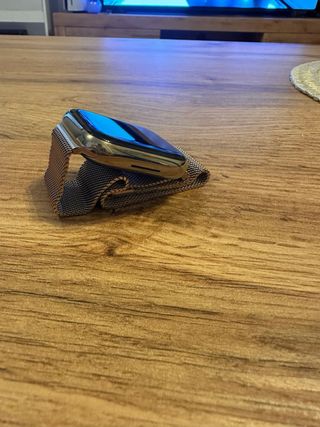 Apple Watch Serie 7 45mm Oro