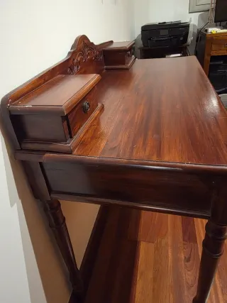 Escritorio/Tocador de madera