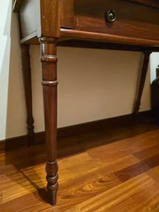 Escritorio/Tocador de madera