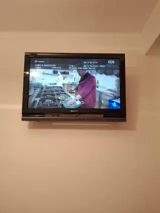 Televisión Sony Bravia Negra