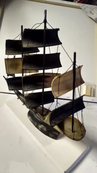 2 antichi vascelli in corno