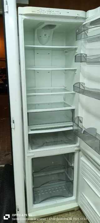 NEVERA COMBI FAGOR NO FROST ENERGÍA A+