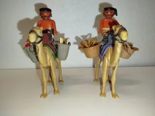 Playmobil Mercaderes con Camellos