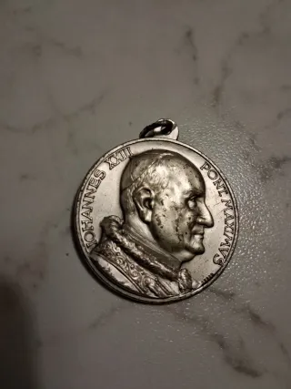 2 Medaglie Papa Giovanni XXIII + 100 Lire Vaticano