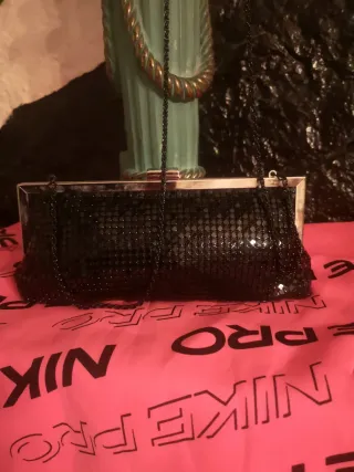 Bolso fiesta negro  cadena DE FIRMA BIJOU BRIGITTE