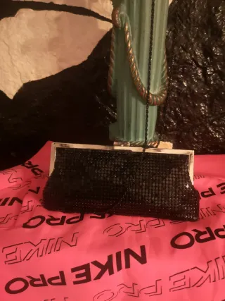 Bolso fiesta negro  cadena DE FIRMA BIJOU BRIGITTE