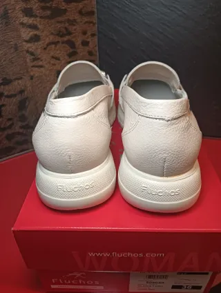Mocasines Fluchos Piel Beige Talla 36 Nuevos