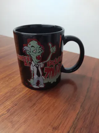 Taza Sobreviví al Apocalipsis Zombie
