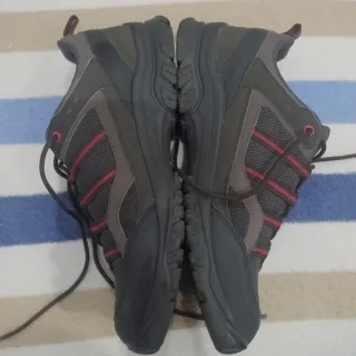 Zapatillas Quechua trekking senderismo