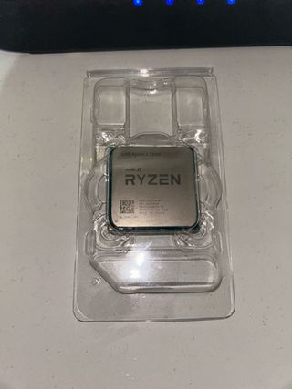 Procesador AMD Ryzen 3 3200G AM4