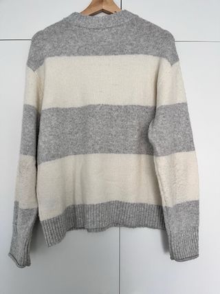 Jersey American Eagle Rayas Gris beige