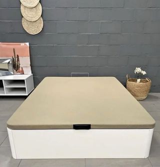 Canape y Colchon Beige y Blanco