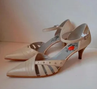 Zapatos PK Baker Tacón Beige