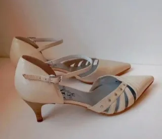 Zapatos PK Baker Tacón Beige