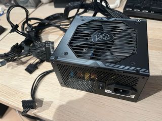 Fuente Alimentación MSI A650BN 650W 80+ Bronze