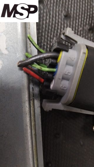 Elevador Trás Direito Space Star 1998-2004