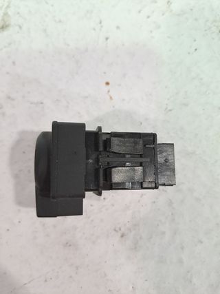 FARO ANTINIEBLA TRASERO IZQUIERDO CITROEN C4 BERLINA