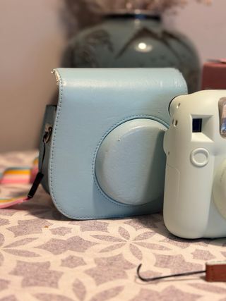 Cámara Fujifilm Instax Mini 12