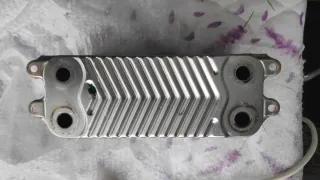 Intercambiador de placas averiado