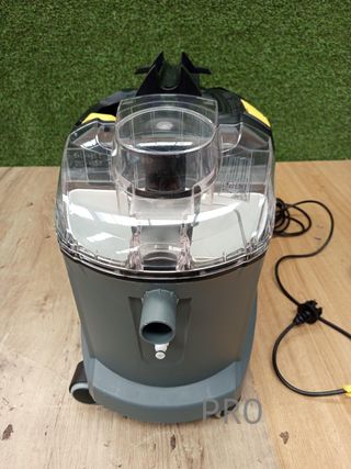 Karcher, Puzzi 8/1 Lava-aspiradora de pulverización