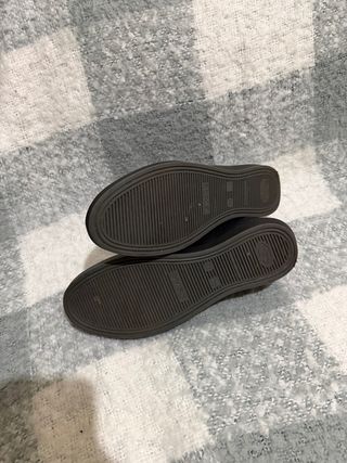 Zapatos negros suaves