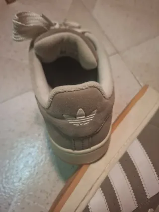 Adidas Campus Gris Talla 39